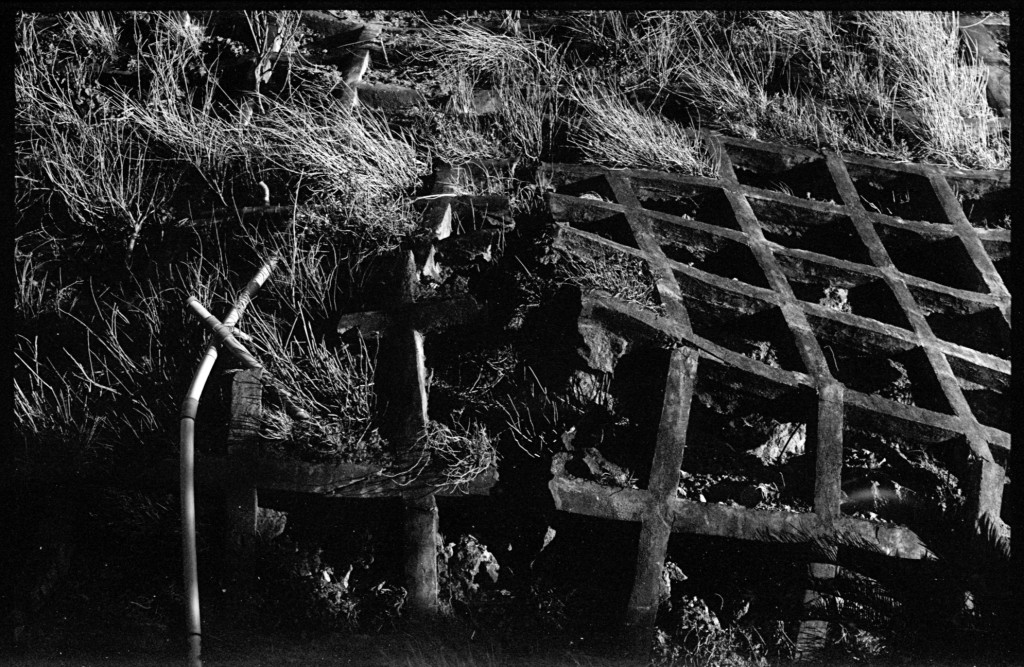 1-13Jan04FT-retro80-021